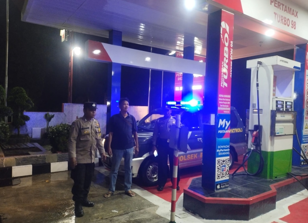 Patroli _blue light_ _patrol_ Polres Binjai Dan Jajaran ciptakan Rasa Aman Dan Nyaman Di Area Publik.