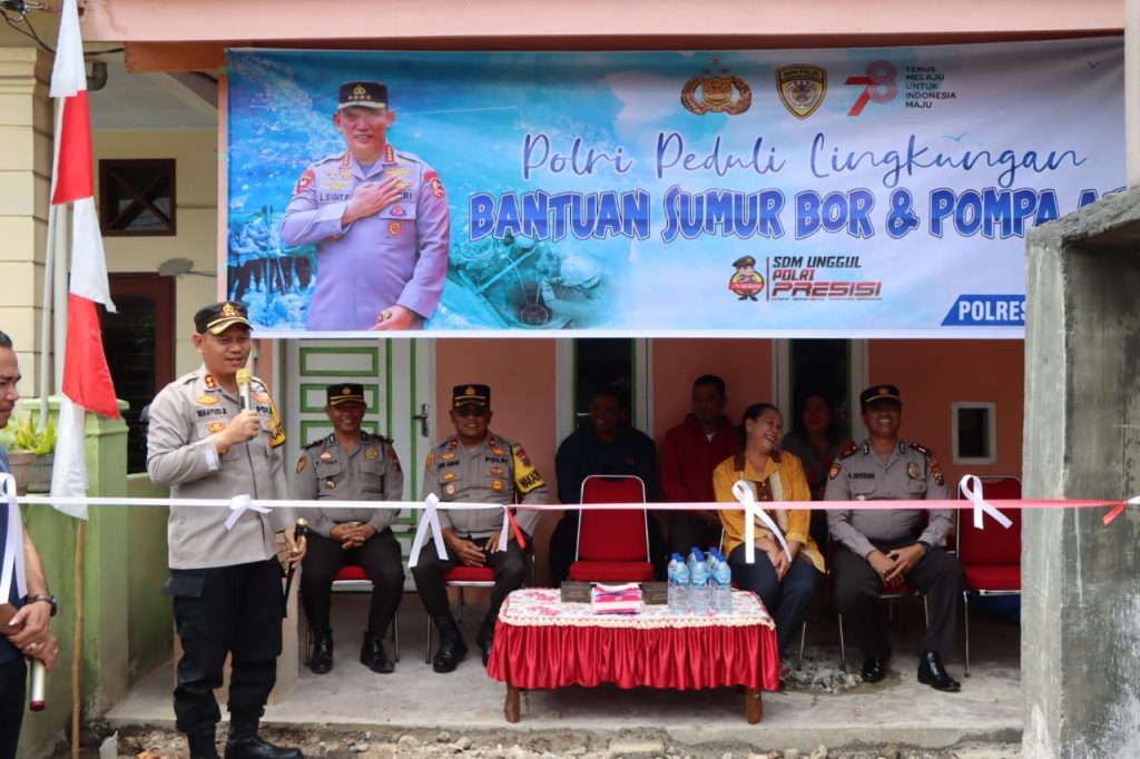 Kapolres Tanah Karo Resmikan Bantuan Sumur Bor di Desa Tigapanah