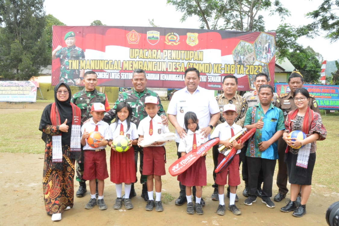 Danrem 023/KS Tutup Secara Resmi TMMD Ke-118 Kodim 0206/Dairi,” Wujud Kemanunggalan TNI bersama Rakyat