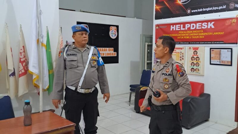 Polres langkat Perketat Pengamanan di Gudang Logistik Pemilu