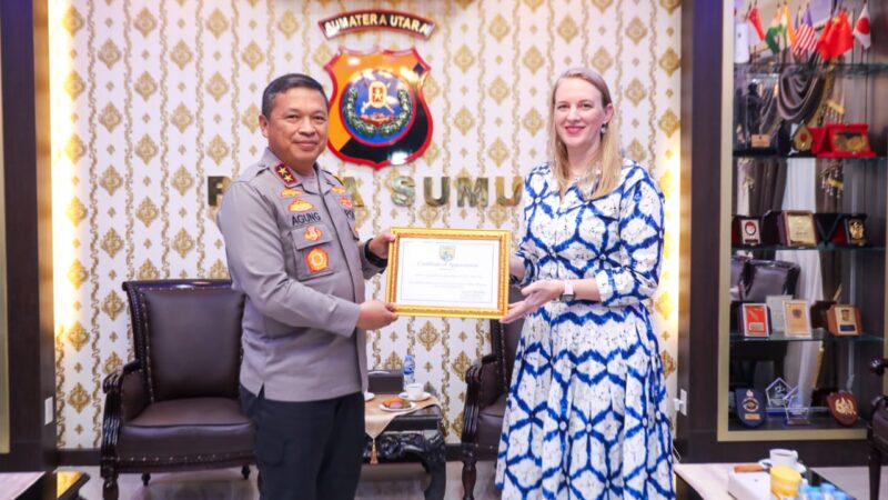 Jaga Lingkungan dan Satwa, Polda Sumut Terima Penghargaan dari Kedubes Amerika
