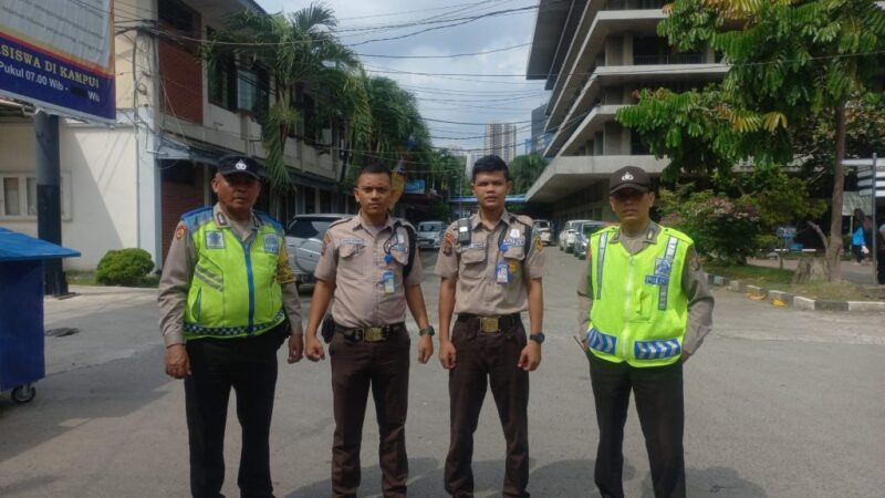 Polsek Medan Timur Bekerja Sama Dengan Satpam Untuk Melaksanakan Pengamanan Diwilayah /Area Tertentu 