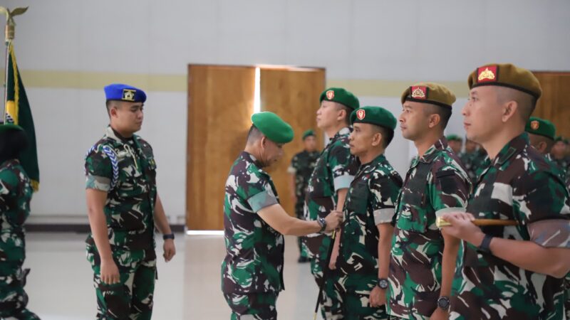 Kaajendam I/BB serta Danyon Armed 2/KS Diserahterimakan