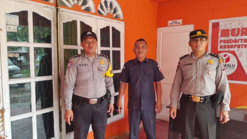 Polsek Firdaus Melaksanakan Kegiatan Patroli Ke Kantor Bawaslu Sergai