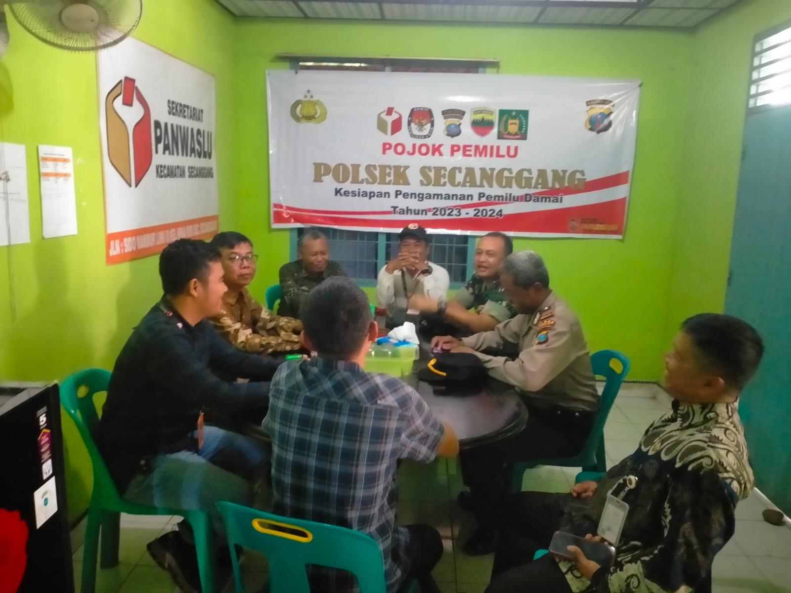 Giat *POJOK PEMILU* Olah Polsek Jajaran Polres Langkat Untuk Mewujudkan Pemilu Damai.