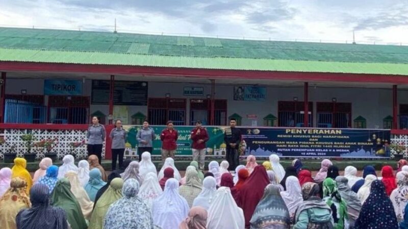 Rutan Perempuan Kelas II A Medan Melaksanakan Kegiatan Sholat Iddul Fitri Berjamaah