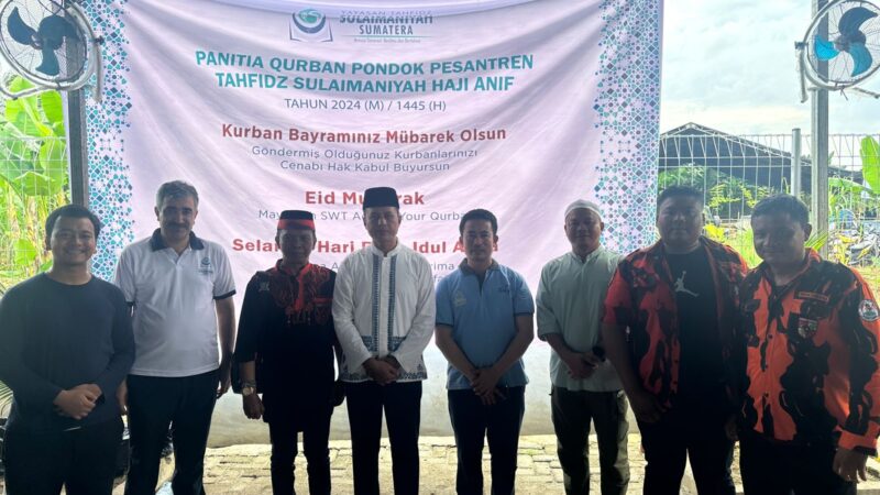 Pondok Pesantren Tafidz Sulaimaniyah Haji Anif Melaksanakan Qurban 700 Ekor Kambing dan 3 Ekor Lembu