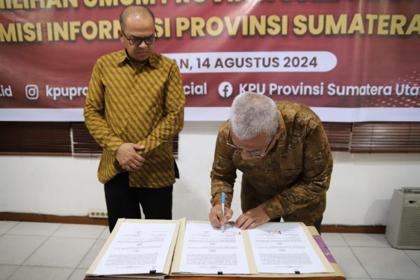 KPU Sumut Teken MoU Keterbukaan Informasi Publik dengan KIP Sumut