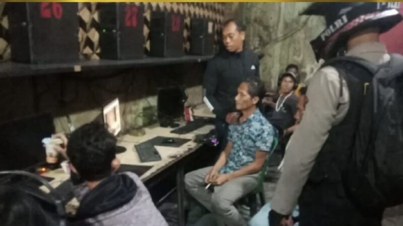 Kanit Samapta AKP Charles BA.  Polsek Medan Baru Pimpin Langsung Melaksanakan Patroli Malam Hari