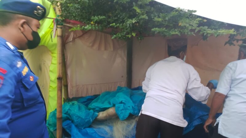 Sat Pol Airud Polres Sergai Tangani Nelayan Meninggal dunia karena tenggelam