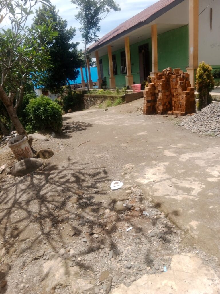 Tak Perlihatkan Karakter Baik Didemo Puluhan Guru, Copot Kepsek SMAN 1 Namorambe, Anna Simanjuntak