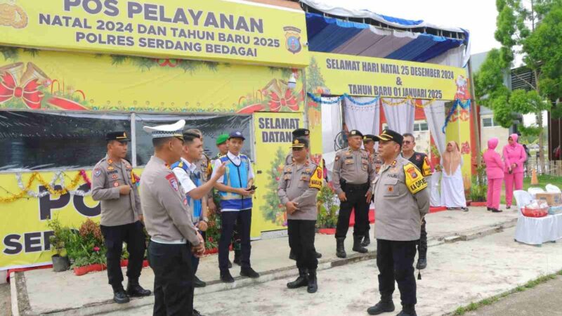 Kapolres Sergai AKBP Jhon Sitepu Melakukan kunjungan ke sejumlah Pos Pengamanan (Pos Pam) dan Pos Pelayanan (Pos Yan) Nataru 2024