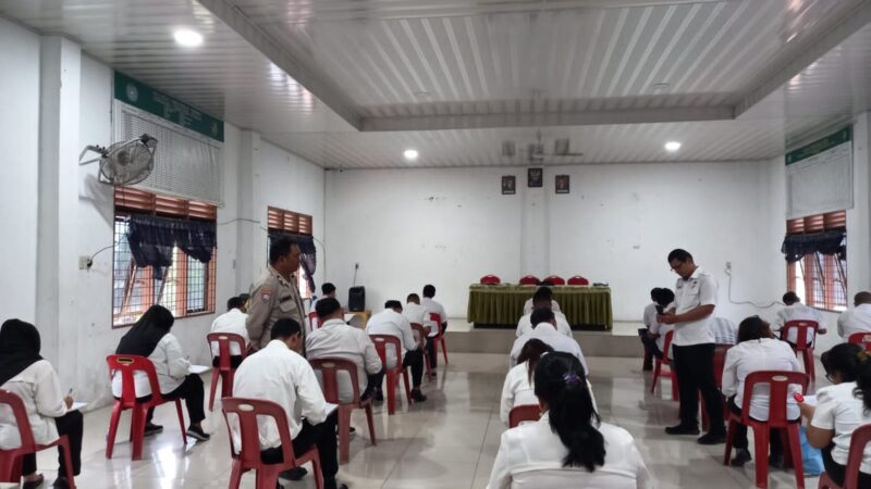 Kapolsek Tuntungan AKP Eko Berikan Dukungan Pelaksanaan Ujian Seleksi Calon Kepling Kelurahan Mangga