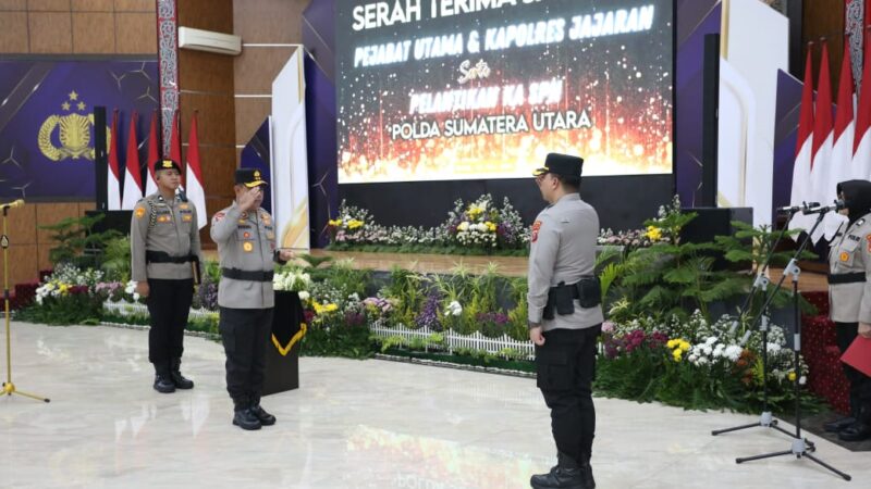 Kapolda Sumut Serah Terima Jabatan Lima Kapolres Dan KA SPN Hinai Dan Dir Intelkam Polda Sumut