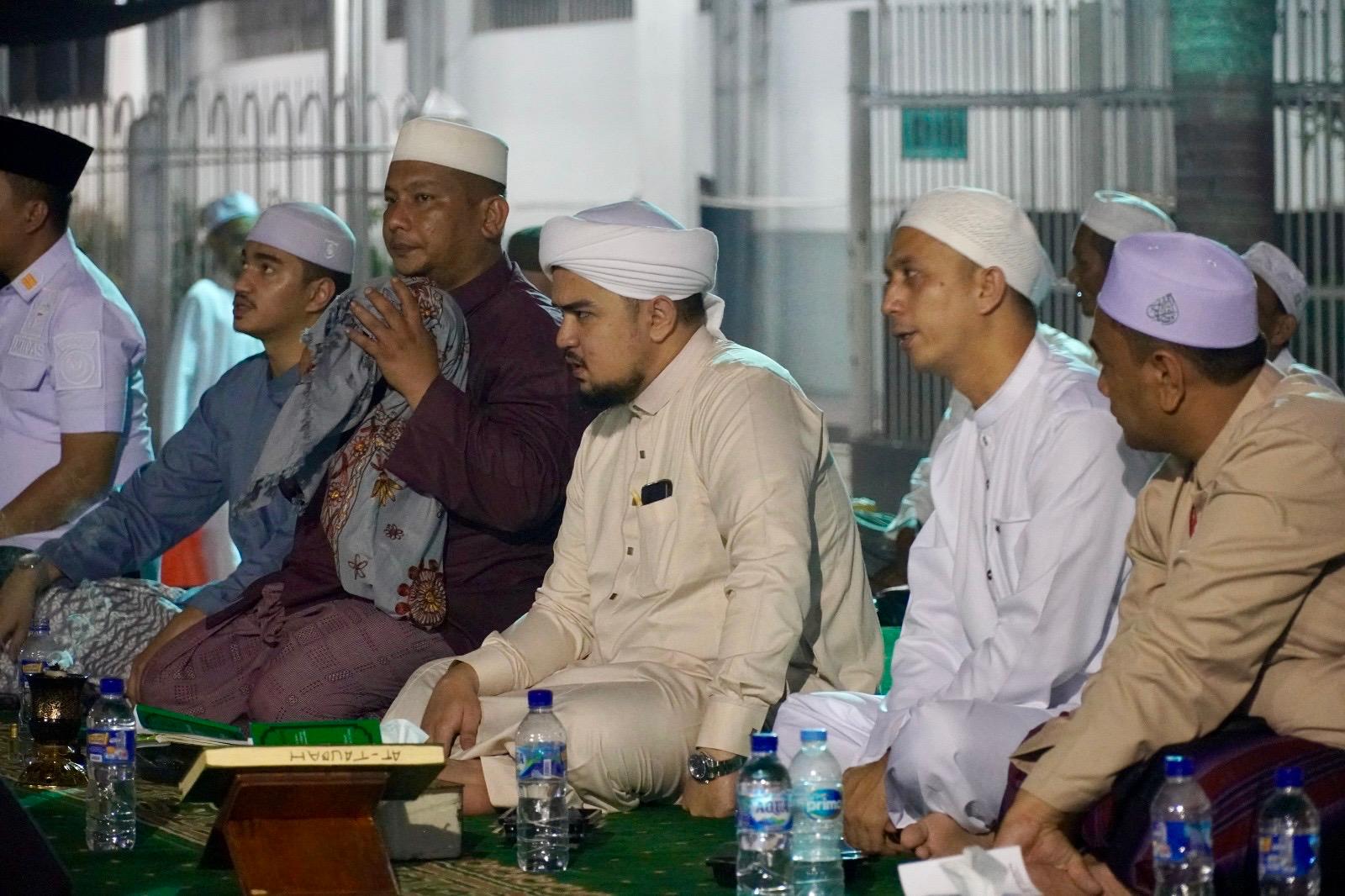 ‎Penuh Khidmat, 1200 Warga Binaan Rutan I Medan Peringati Maulid Nabi Bersama Para Habaib ‎