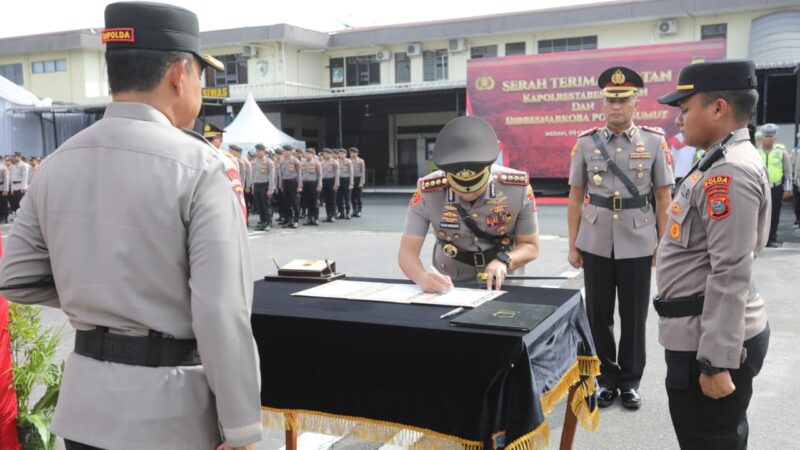 Sertijab Kapolrestabes Medan dan Dirresnarkoba: Kapolda Sumut Tegaskan Pentingnya Integritas dan Inovasi Kepemimpinan
