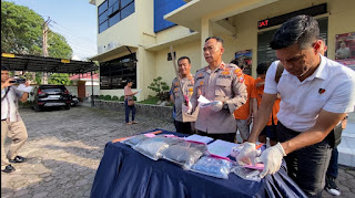 Polsek Medan Baru Ungkap Komplotan Begal Sadis, Tiga Pelaku Ditangkap Setelah 14 Kali Beraksi di Medan