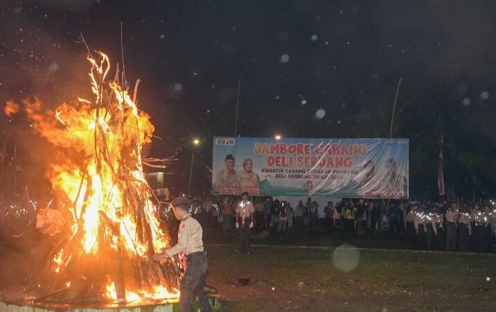 Tutup Jambore Kwarcab 2025, Sekda Dedi Maswardy: “Pramuka Harus Jadi Garda Terdepan Jaga Lingkungan!”