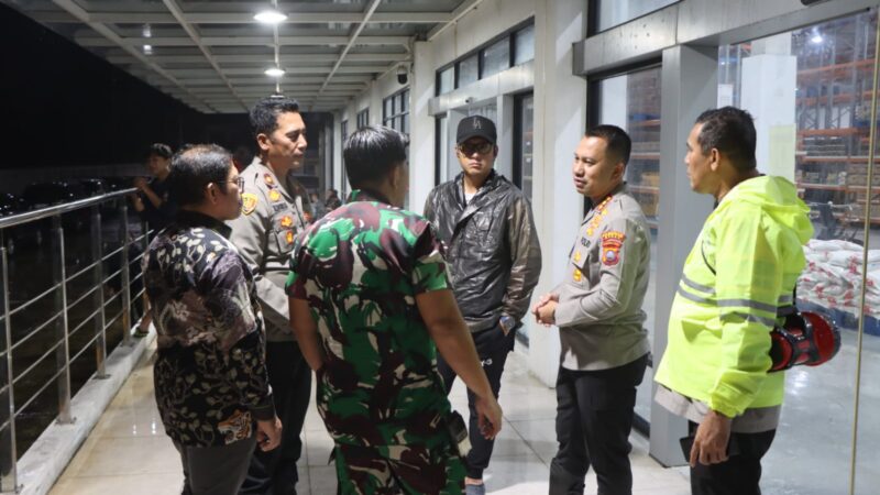Kapolrestabes Medan Cek Kesiapan Personel di Posko Banjir Didampingi Ade Jona, Wali Kota, dan Forkopimda