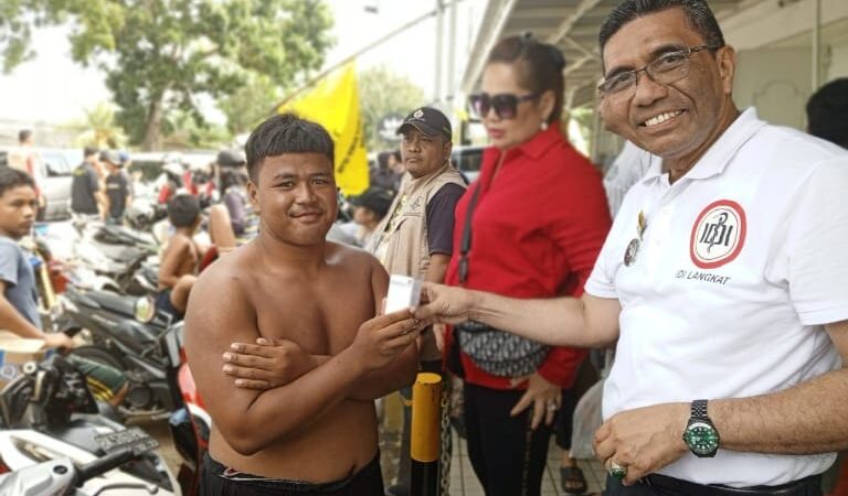 PB ISMI Peduli Bencana Salurkan Bantuan Konkret ke Warga Kampung Dalam Tanjung Pura