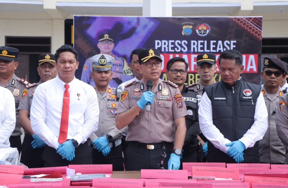 Polres Karo Tuntaskan Puluhan Kasus dalam 100 Hari, Kapolres: Kami Tidak Bisa Bekerja Sendiri