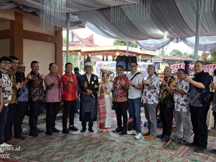 Rombongan Dit Intelkam Polda Sumut Hadiri Pernikahan Briptu Samuel Deopin Saragih dan Efri Elsridayani Purba