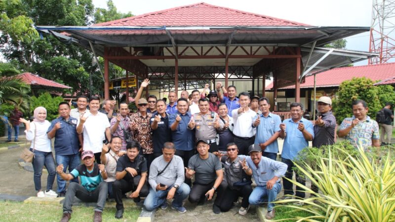 PJU Polres Sergai ‘Ngopi Bareng’ bersama WMHPSB, Perkuat Sinergitas dan Kemitraan*